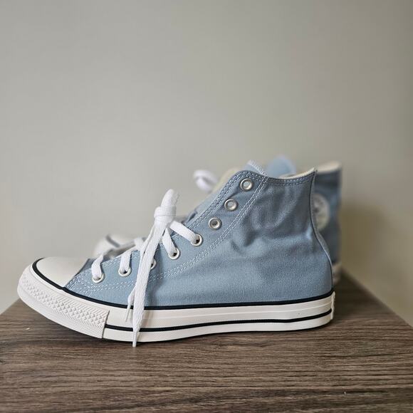 Converse Unisex CTAS Canvas Hi Tops Men's Size 10  A08579F Out of the Blue NWT - Picture 1 of 5